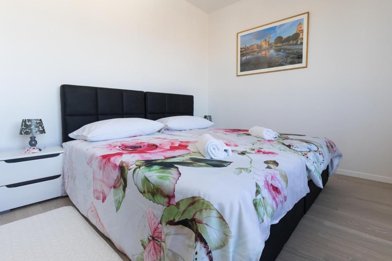 Studio Apartman Moonlight Zadar Dış mekan fotoğraf