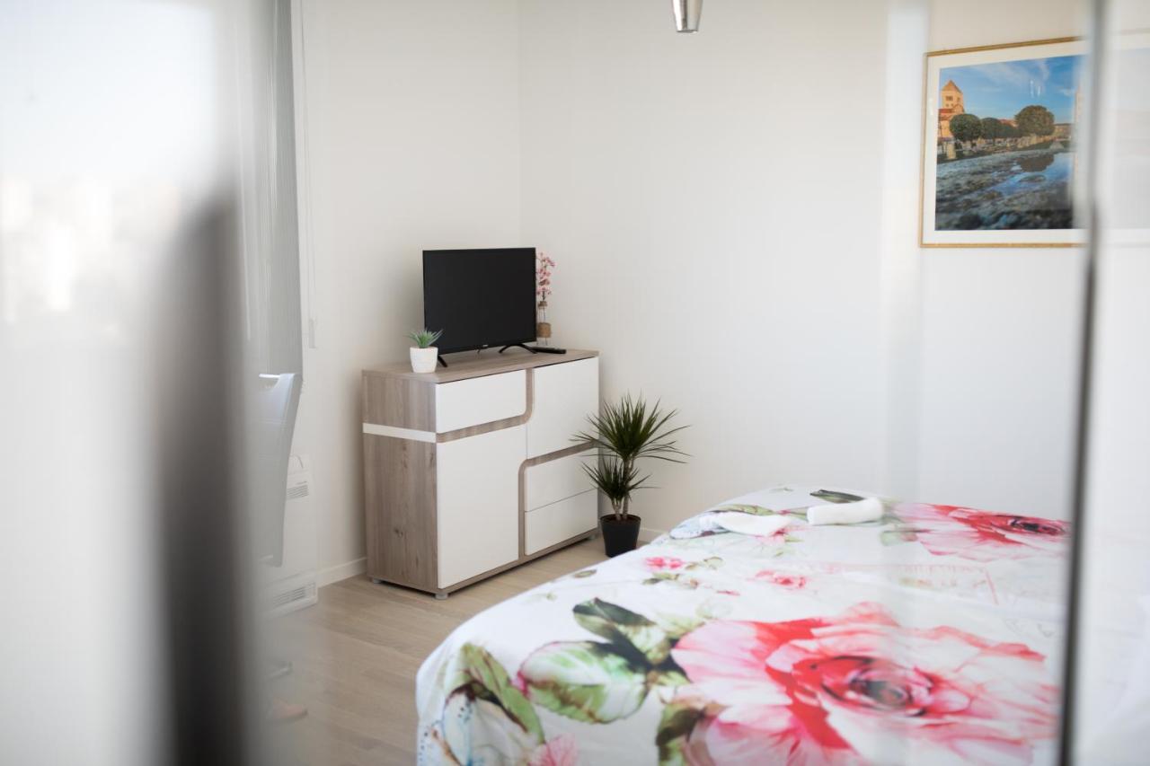 Studio Apartman Moonlight Zadar Dış mekan fotoğraf